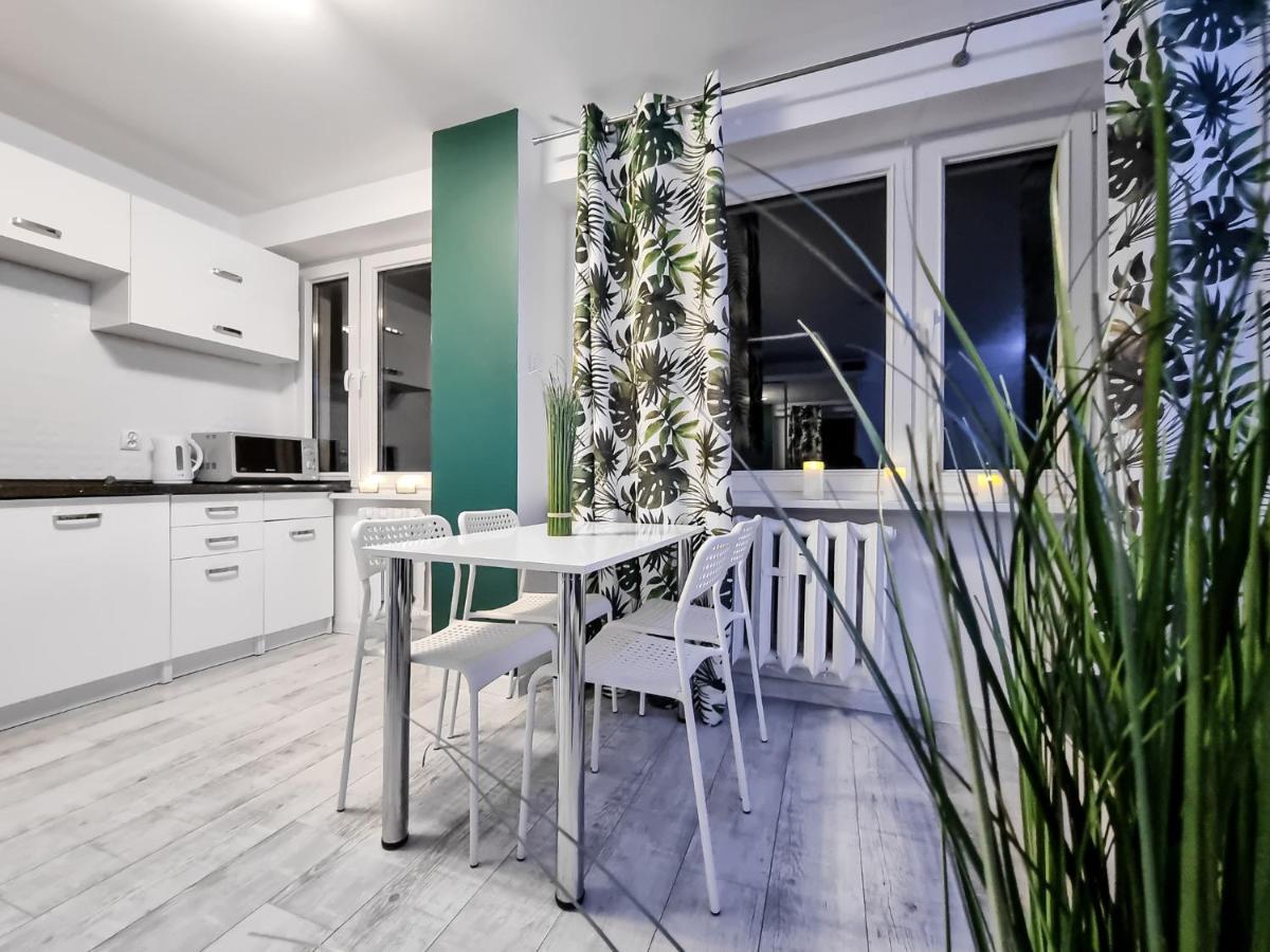 Apartament Green Mragowo-Mazury,Blisko Plaza, Centrum! Wi-Fi! Luaran gambar
